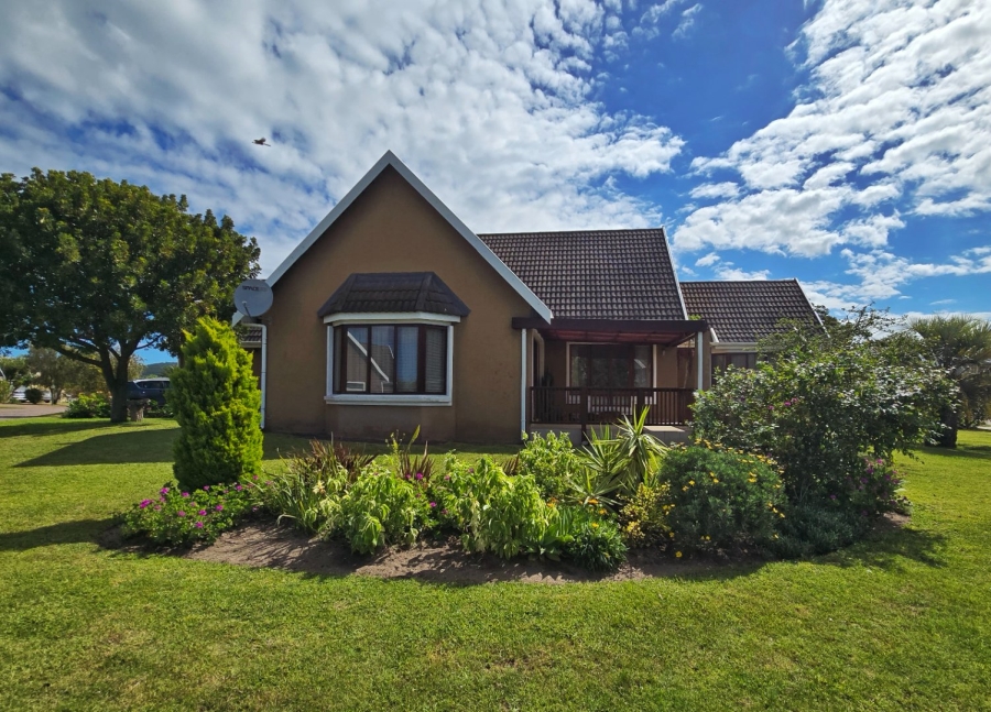 3 Bedroom Property for Sale in Sedgefield Island Village Western Cape